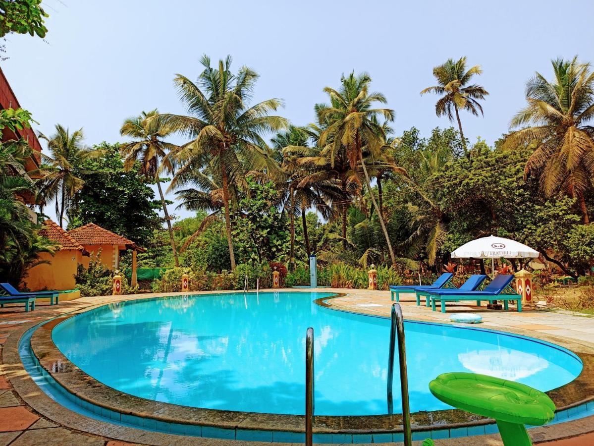 Resort Carina 3*
