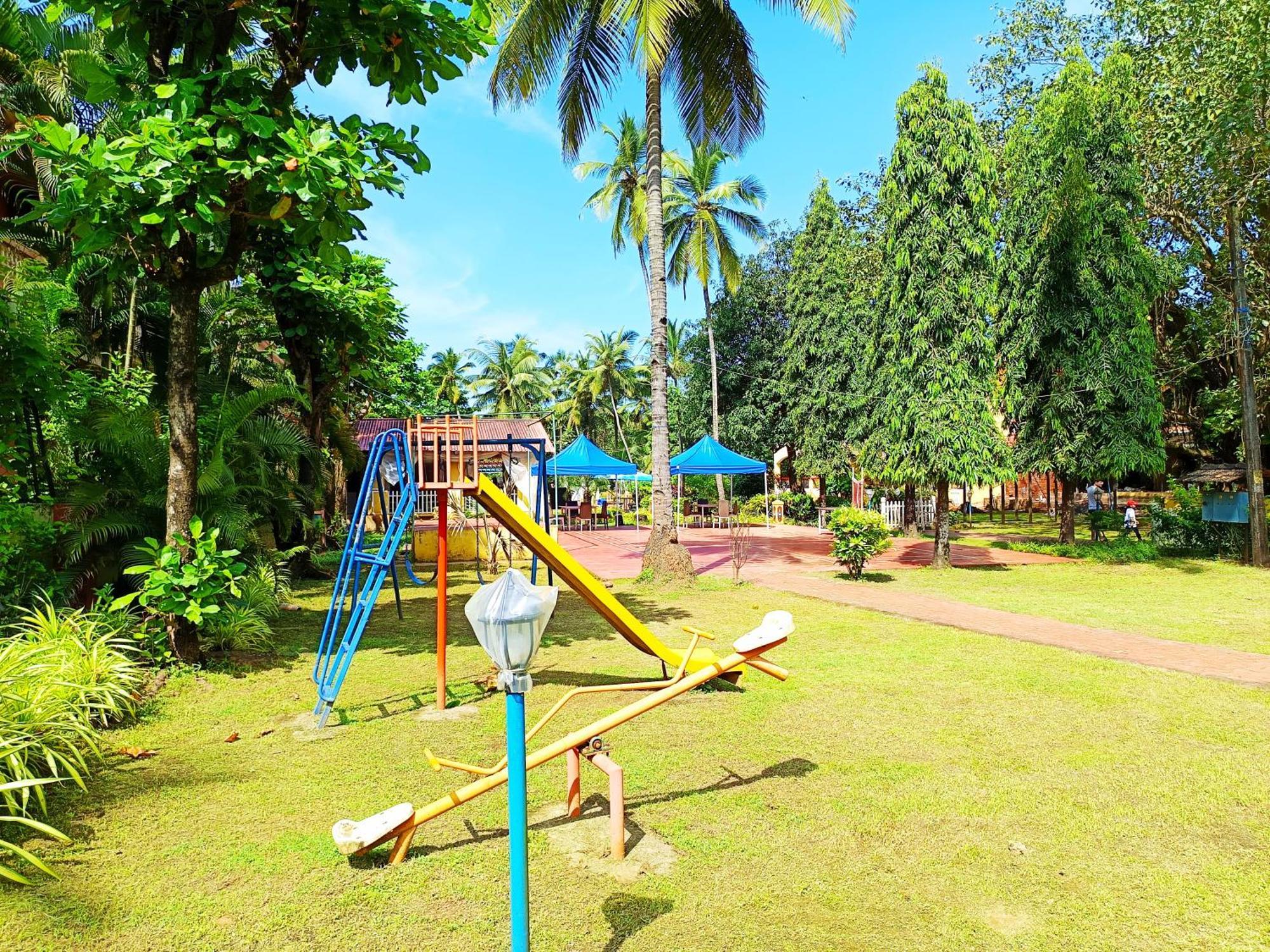 Carina Resort 3*